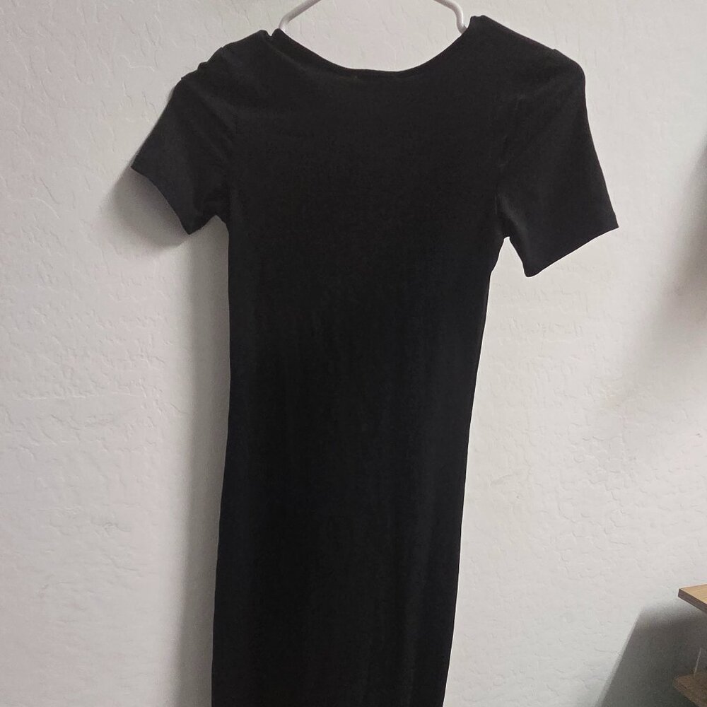 Sexy black sleek dress-size small-Capella brand-trendy‎ bodycon